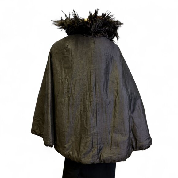 Victorian Mourning Cape * Reversible with Fur Trim - Picture 9 of 12
